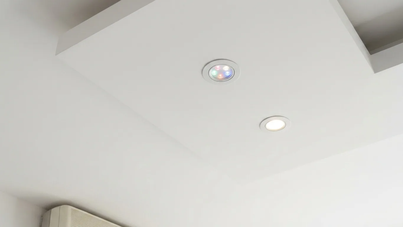 Éclairage LED et domotique à Agde — après (chantier 2) Éclairage LED et domotique à Agde — après (chantier 2)